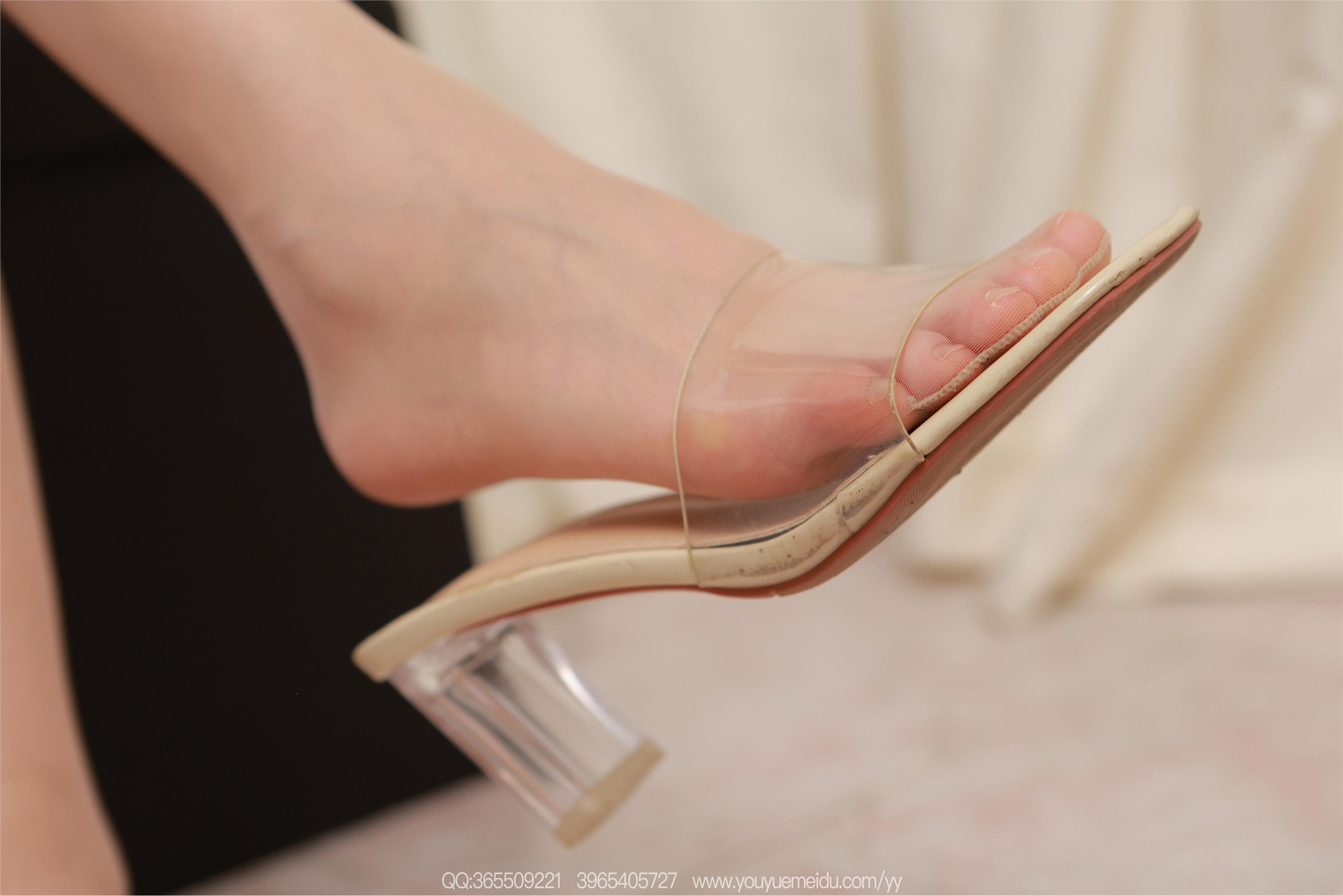 IESS异思趣向  2025.08.28 丝享家 2143 小婕《素人薄丝（上）》